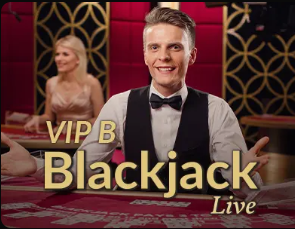 记者：曼联再留卡塞米罗一年将是一种倒退，他离开能为引援腾空间